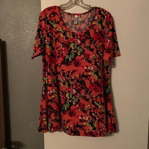 LuLaRoe Perfect T - XL